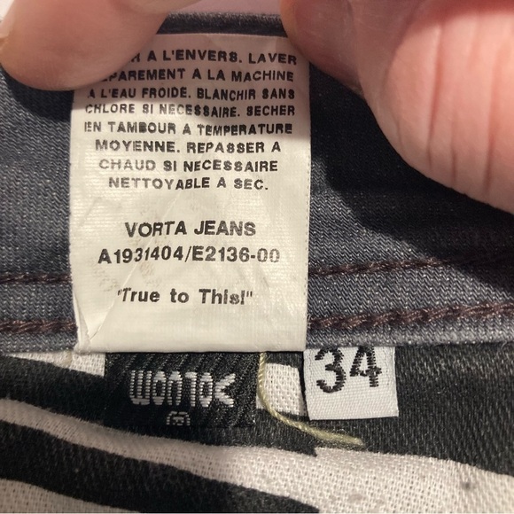 VOLCOM Sz 34 Vorta Cotton Grey Enzyme Washed Slim Straight Leg Jeans - Picture 13 of 13